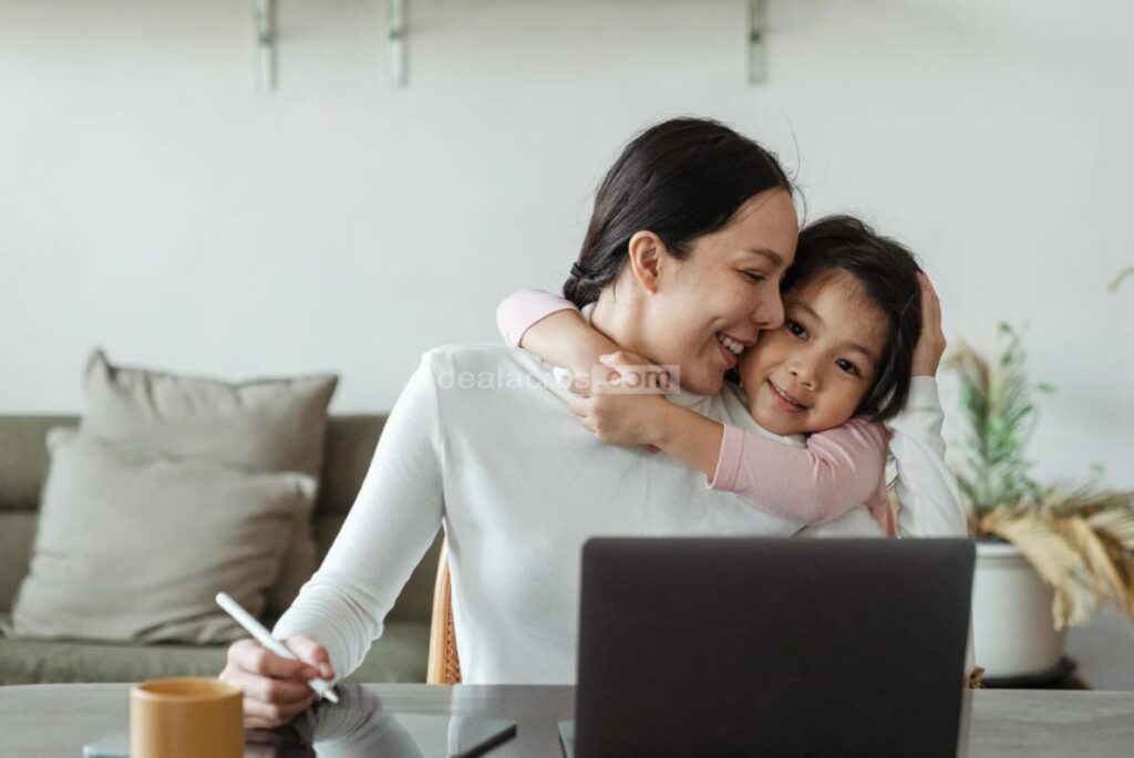 The-Rise-of-Female-Entrepreneurs_-Empowering-Women-in-Business-Understanding-the-Shift-Deal-Acres.