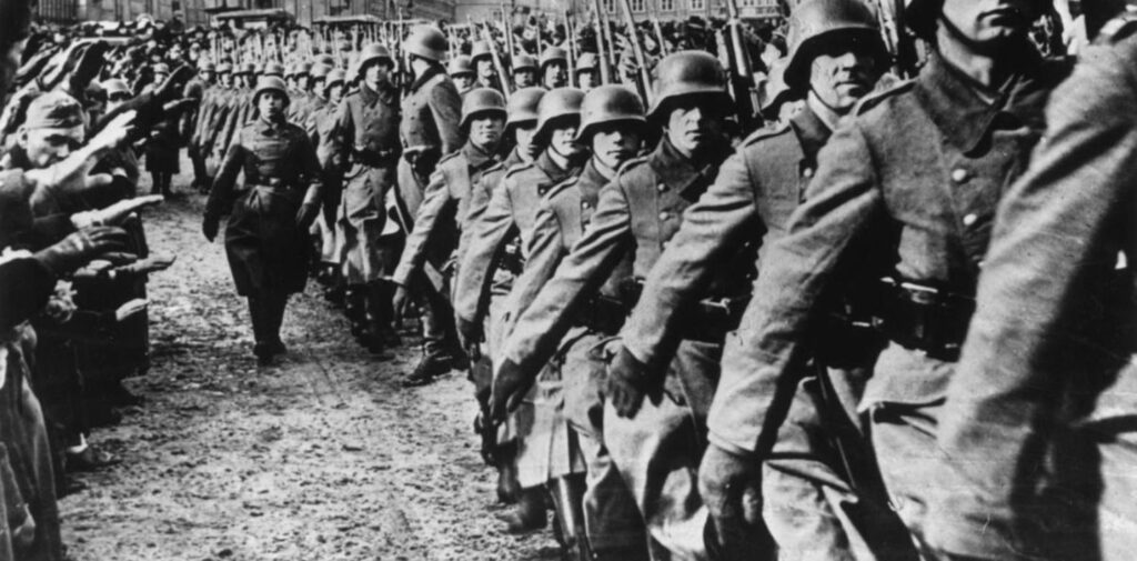 The-Impact-of-World-War-II-and-British-Weakness