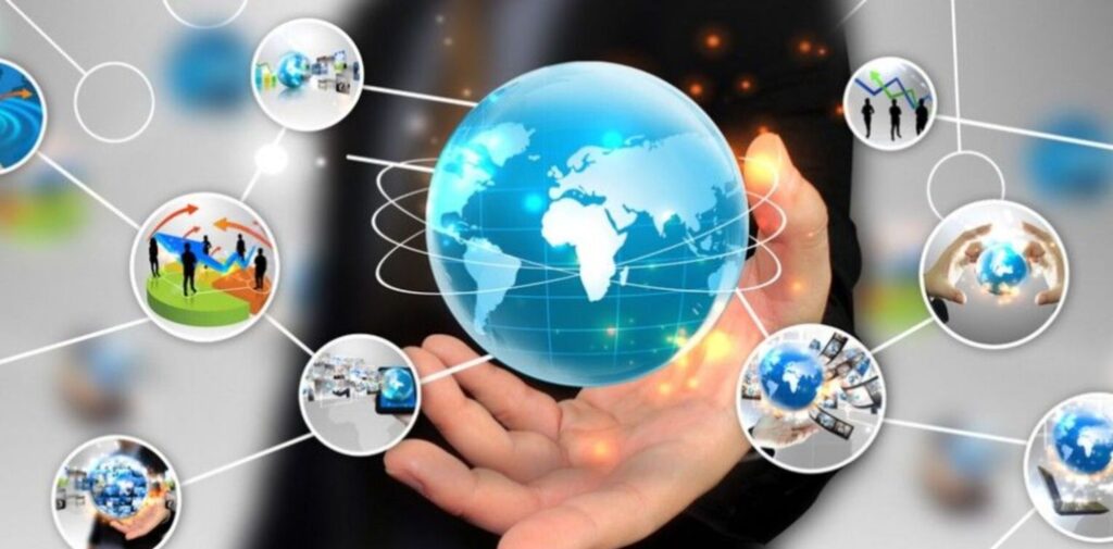 Technologys-Role-in-Communication.