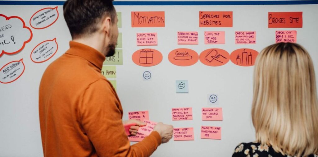 Indias-Digital-Growth-–-A-Mixed-User-Base.