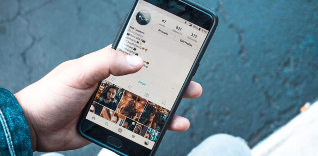 Which-One-Should-You-Follow.