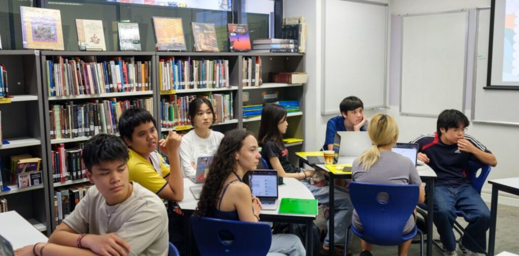 Avoid-judging-the-speaker.