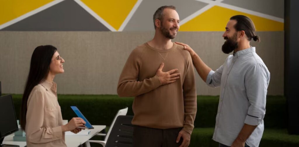 rovide-helpful-comments-and-praise-employees-often